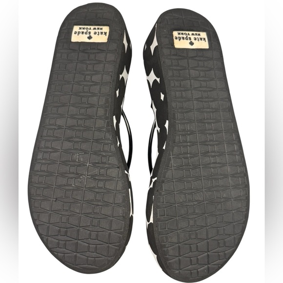 Kate Spade Black and White Polka Dot Wedge Sandals Flip Flops Thong size 7 - Picture 10 of 12